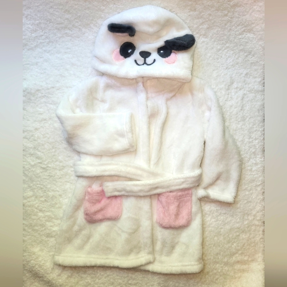 2T Robe